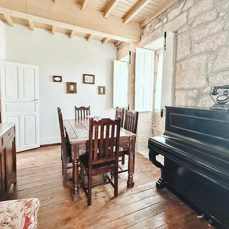 Semesterbostad Casa Do Mestre *