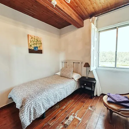 Casa Do Mestre Semesterbostad Meaño